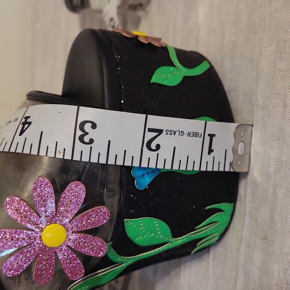 Platform heeled shoes size 6 medium mushrooms flowers Halloween - Picture 12 of 16